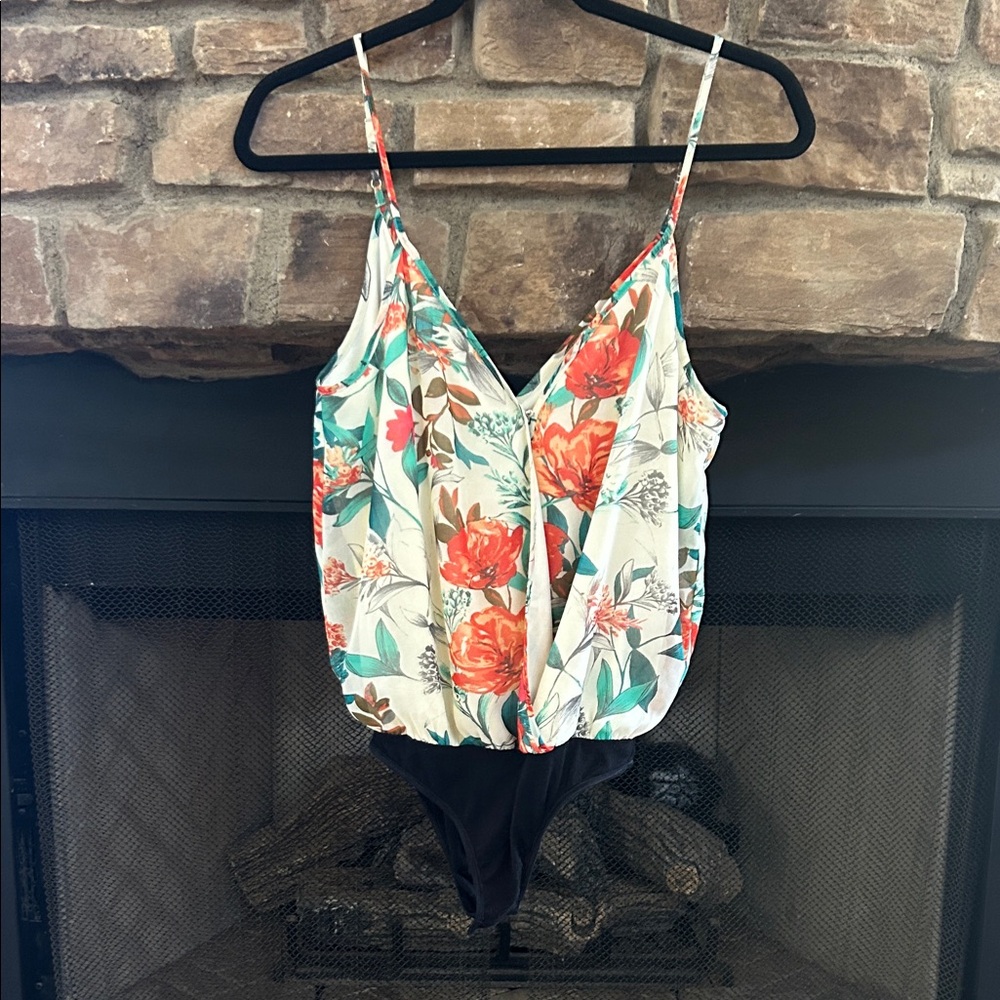 Guess white, green and pink floral blousy top, black bottom bodysuit. XS